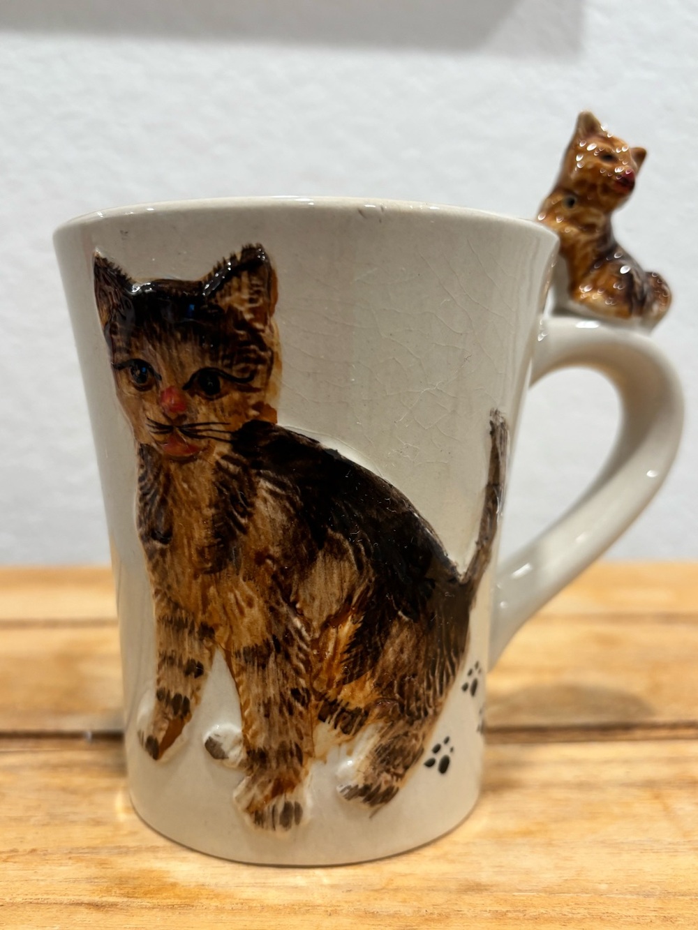 Vintage Ermo Zoo Cat Mug Hand Painted 3D Ceramic Tabby Kitty Coffee Cup Rare VTG